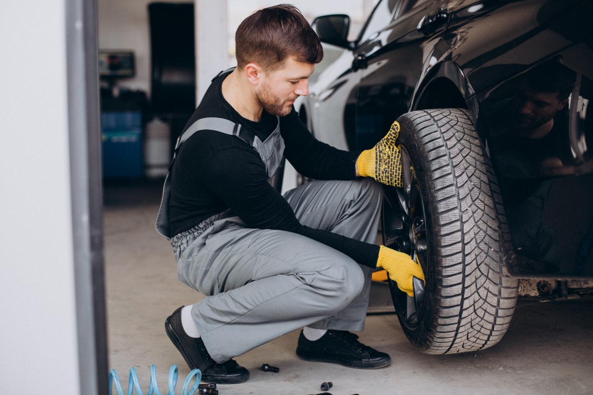  ¿Cuándo es conveniente cambiar los neumáticos del vehículo? 